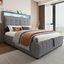 Lit double 140x200 cm tissu gris avec LED, USB, tête de lit étagères et rangement hydraulique, Sommier inclus, design moderne