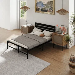 Lit en Métal Noir 140x200 cm - Lit Robuste et Moderne pour Chambre Ado - Sans Matelas - Cadre Métal