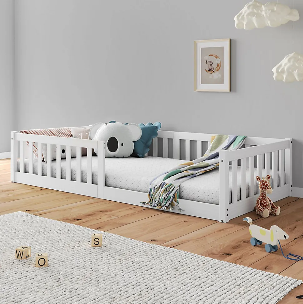 Lit enfant GUSTAVO type Montessori, couchage 90x190 cm, en pin massif lasuré blanc
