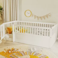 Lit enfant 90x200cm - cadre en bois - barrières de sécurité - porte - blanc (sommier non inclus)