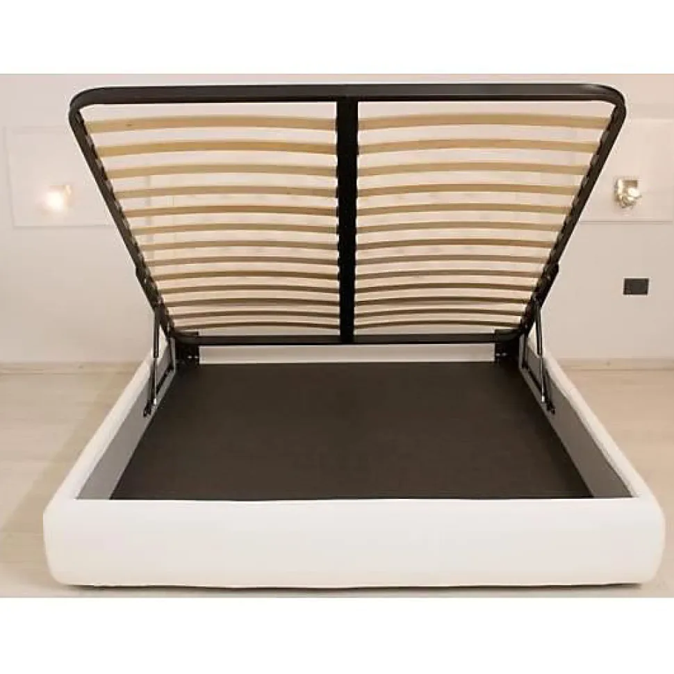 Lit Priya en simili cuir blanc avec sommier tapissé 160x200