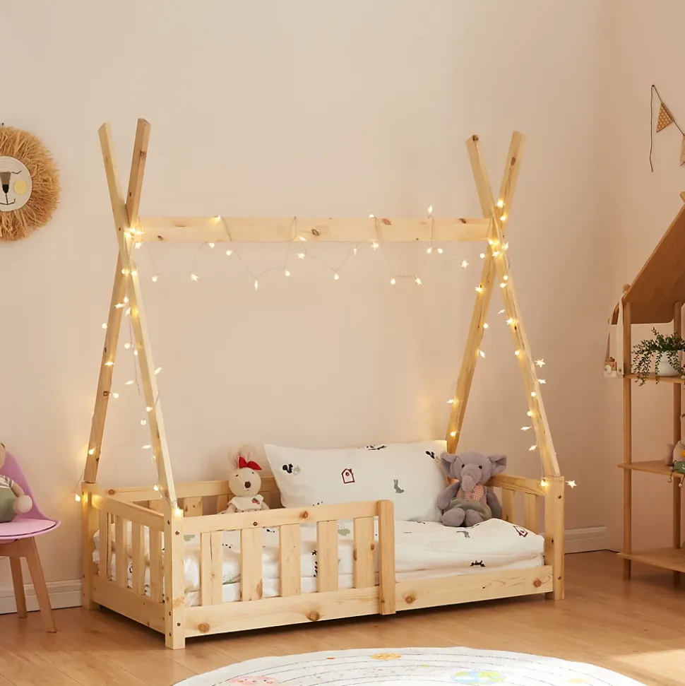 Lit Tipi pour Enfants Helsingborg avec Grille de Sécurité Pin 140 x 70 cm naturel en.casa