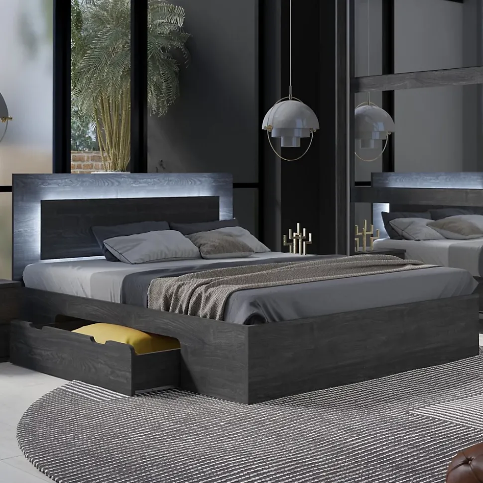 Lit VELTIS 180x200 cm avec tete de lit LED Coloris frene noir Sommier et matelas non inclus