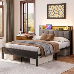 Lit 140x190 cm avec tête de lit rembourrée, cadre métal noir, éclairage LED intégré et rangement