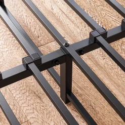 Lit 140x190 cm avec tête de lit rembourrée, cadre métal noir, éclairage LED intégré et rangement