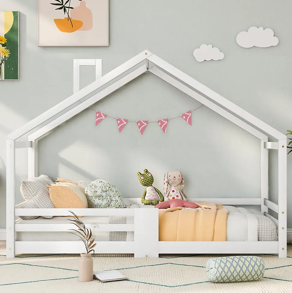 Lit 90x200 cm en bois massif blanc, forme maison avec cheminée, barrières anti-chute 4 côtés et lattes rigides