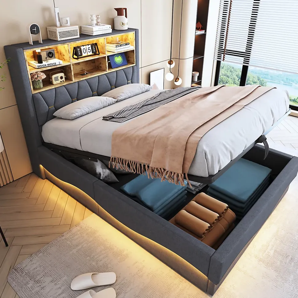 Lit 140x200 cm tapissé lin gris avec rangement hydraulique, bande LED pilotable via application et port USB