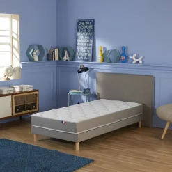 Matelas mémoire forme confort ferme et enveloppant 90x190