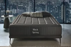 Matelas Ressorts Ensachés Black Spring Royal, 30cm, 140x190cm - Moonia