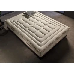 Matelas 200x200 cm ensachés hybride Bamboo Nuit epaisseur 30 cm +/- 2 Fermeté moyen élevé. ECCOX