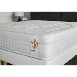 Pack sommier kit matelas Ressorts ensachés et mémoire de forme avec couette et oreillers