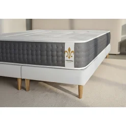 Pack sommier kit matelas Ressorts ensachés et mémoire de forme avec couette et oreillers