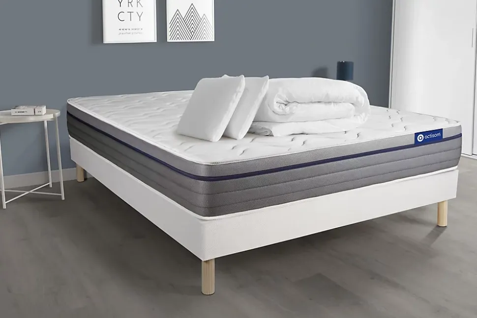 Pack sommier kit matelas Ressorts ensachés et mémoire de forme avec couette et oreillers
