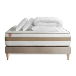 Pack sommier kit matelas Ressorts ensachés et mémoire de forme avec couette et oreillers