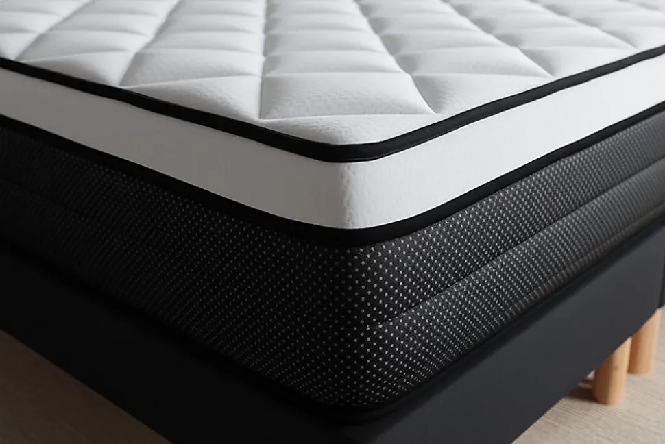 Pack sommier tapissier matelas Ressorts ensachés et mémoire de forme avec couette et oreillers