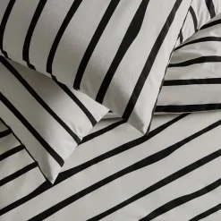 Parure de lit 2 personnes à rayures en polycoton 260x240cm