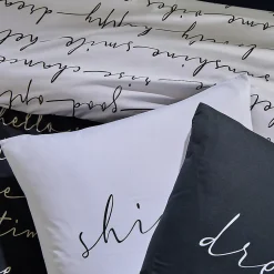 Parure de lit 2 personnes en microfibre 200x200cm