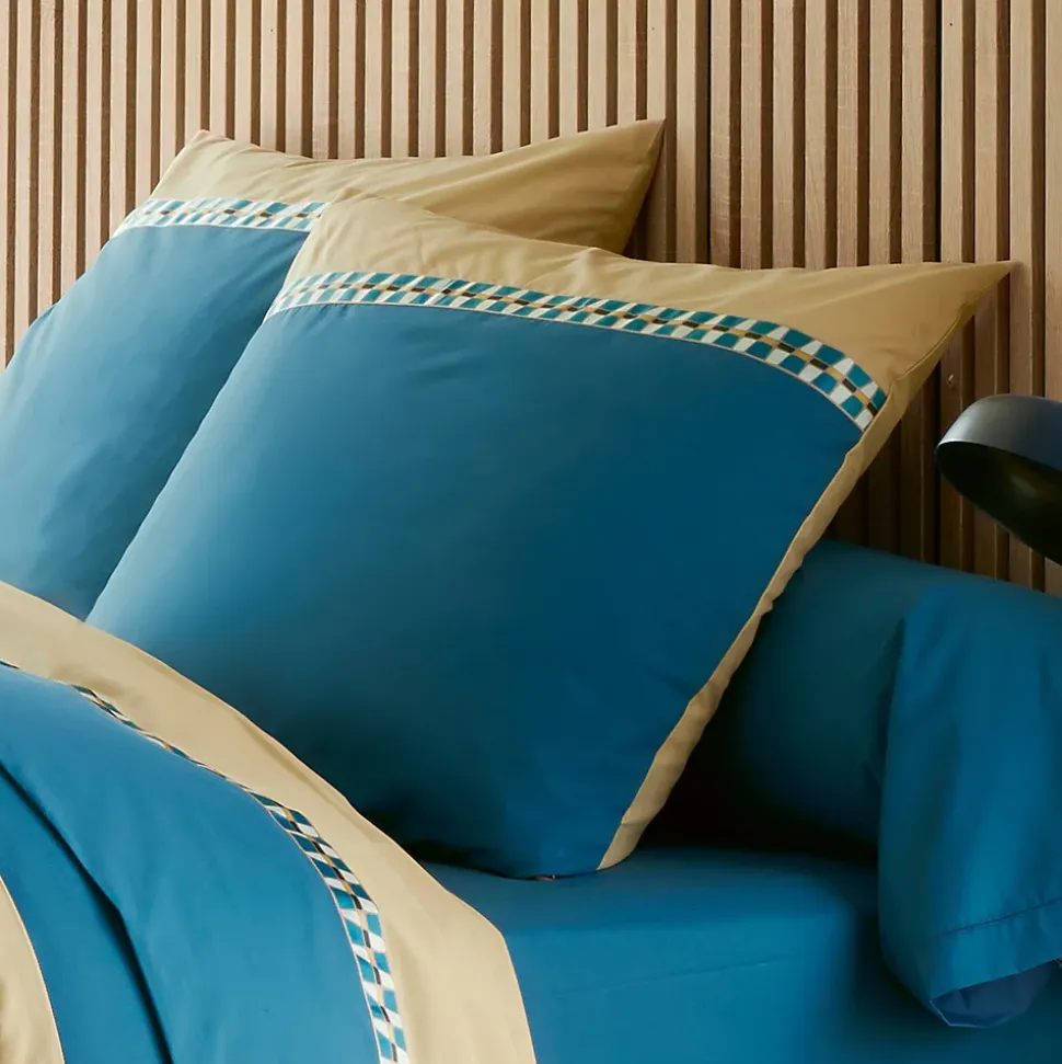 Parure de lit 3 pièces : housse 300x240 cm et taies 65x65 cm en percale de coton LINOA bleu cobalt