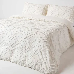 Parure de lit blanche tuftée à motif géométrique, 260x220cm - HOMESCAPES