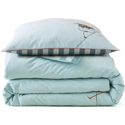 Parure de lit brodée 2 pièces : housse 140x200 cm et taie 65x65 cm en percale de coton PASSE MONTAGNE bleu givré