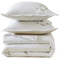 Parure de lit brodée 3 pièces : housse 250x220 cm et taies 50x80 cm en satin de coton NINA blanc