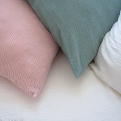 Parure de lit 240x220 cm double gaze de coton GAZGAZ vert amande 3 pièces