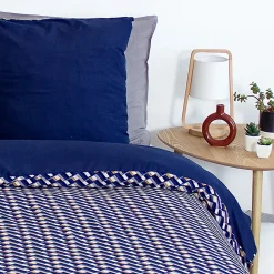 Parure de lit 140x200 cm en microfibre LOSS bleu foncé motif géométrique 2 pièces