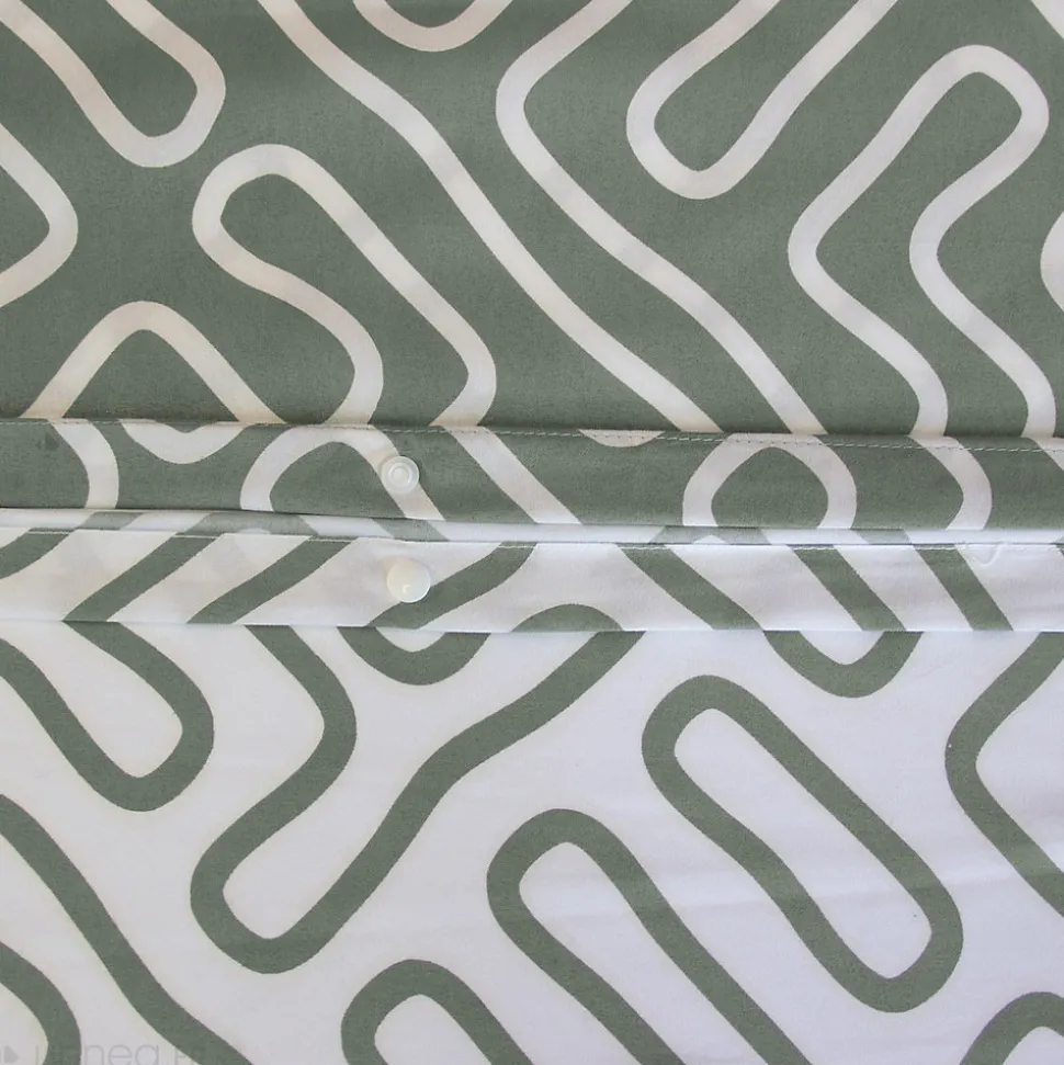 Parure de lit 240x220 cm en microfibre PARCHEMIN vert motif graphique 3 pièces