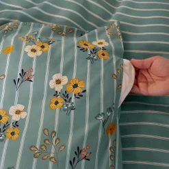 Parure de lit 260x240 cm FLORINETTE microfibre à rayures motif florale