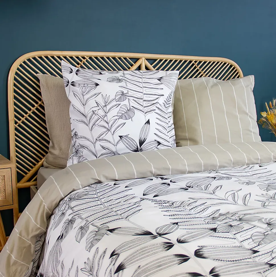 Parure de lit 260x240 cm pur coton ALIX motif végétation blanc et noir 3 pièces