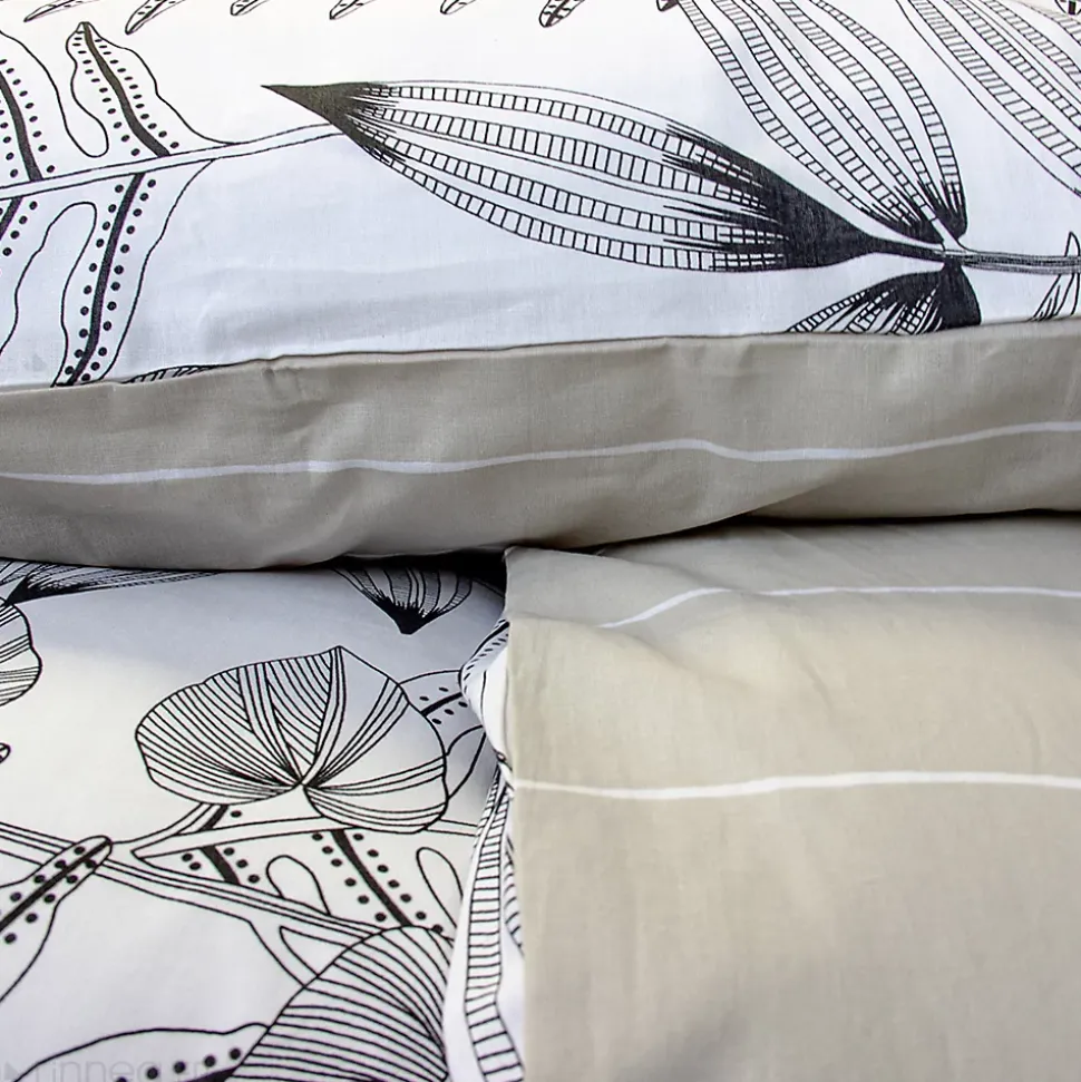 Parure de lit 260x240 cm pur coton ALIX motif végétation blanc et noir 3 pièces