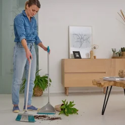 Pelle et balayette à pied poils doux GoodHome gris L.78 x l.26 cm