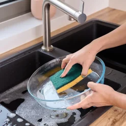 Éponge à récurer vendue par 10 multi-usages L.13 x l.8,4 x ep.2,4 cm