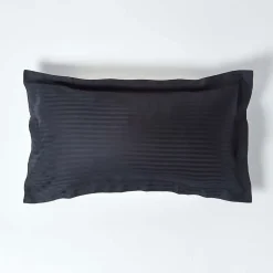 Taie d'oreiller à  volants noir satin rayé en coton égyptien 330 fils, 50x90 cm - HOMESCAPES