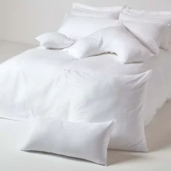 Taie d'oreiller blanc satin rayé en coton égyptien 330 fils, 60x60 cm - HOMESCAPES