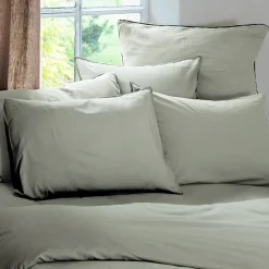 Taie d'oreiller PALACE pur coton lavé 65x65 cm uni vert laurier