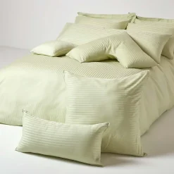 Taie d'oreiller vert sauge satin rayé en coton égyptien 330 fils, 80x80 cm - HOMESCAPES