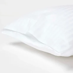 Taies d'oreiller enfant blanc satin rayé en coton égyptien 330 fils, 40x60 cm, lot de 2 - HOMESCAPES