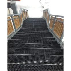 Tapis caillebotis caoutchouc épaisseur 22mm 91x152cm - IDS - M2601