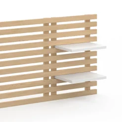 Tête de lit suspendue en lattes AVA 240 cm bois clair et étagères blanches